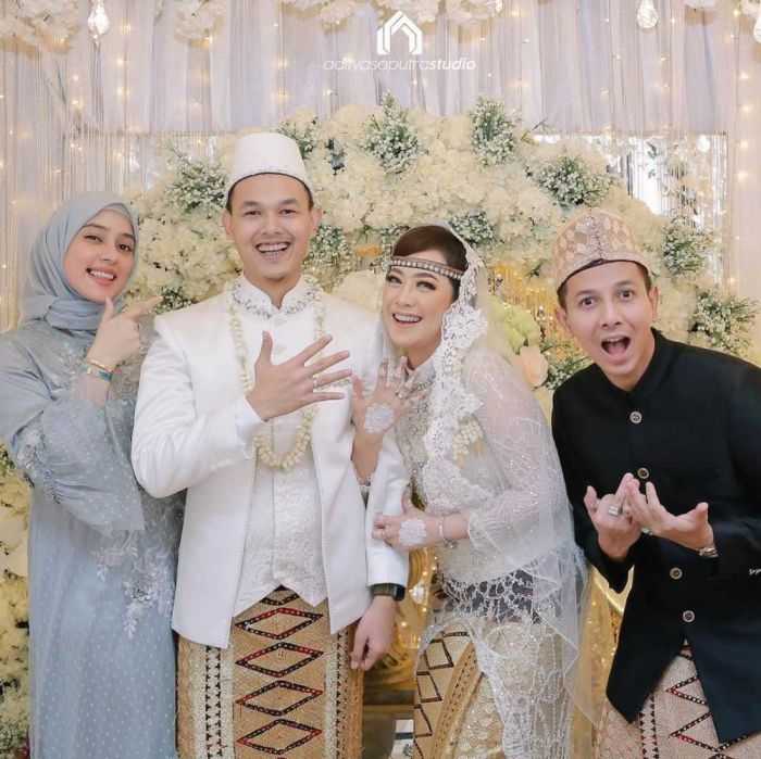 Sonny potret adik sang septian kompak sibling Sonny septian saudara kandung