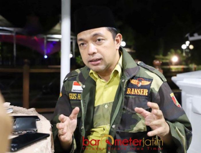 Hans gus azhar zahrul pengganti risma bicara surabaya sosok Profil Gus Hans