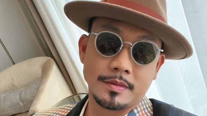 Sumargo denny mantan ungkap suar pernah sosok pacaran bertengkar tak agnezmo kolase Semakin Memanas, Intip Kronologi Perseteruan Denny Sumargo